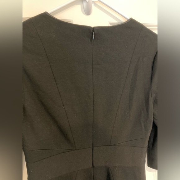 Classiques Entier Black V-Neck Ponte Knee-Length Sheath Dress (Sz 6) - Picture 5 of 7